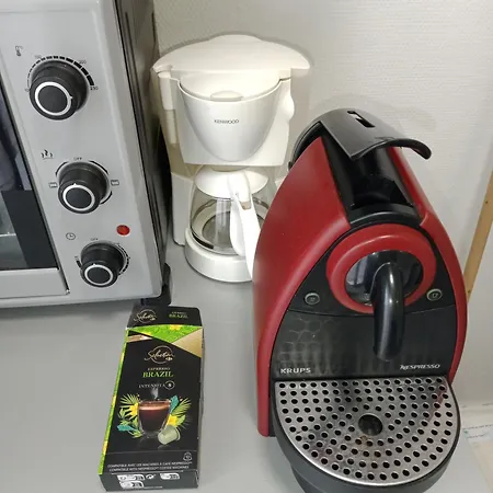 Apartmán Perret 105 Rue Victor Hugo, Lumineux, Plein Centre, Garage Prive, Arrivee Autonome, A Pied *