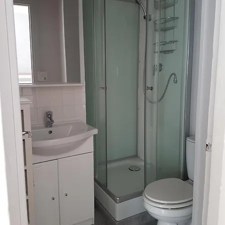 Perret 105 Rue Victor Hugo, Lumineux, Plein Centre, Garage Prive, Arrivee Autonome, A Pied Apartmán Le Havre